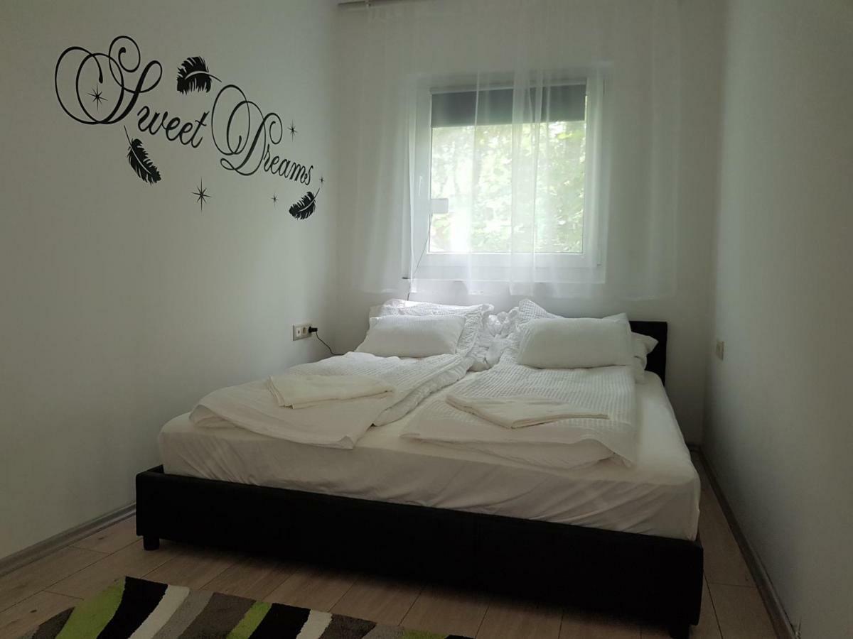 Forest Apartman Apartment Makó Екстериор снимка